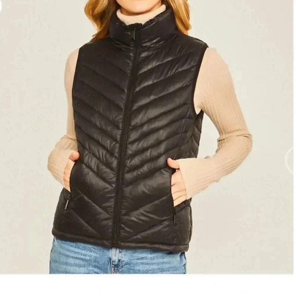 Packable Puffer Vest Lightweight Side Pockets Front Zip Closure Black Quilted - Picture 1 of 5
